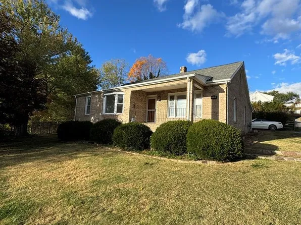 2325 Rose St, Bluefield, WV 24701