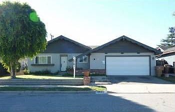 1st image of 1445 Finch Ave