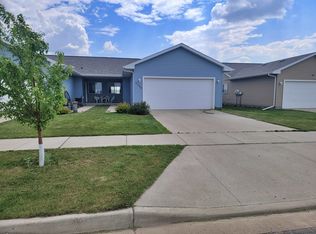 5304 15th Ave SE, Minot, ND 58701