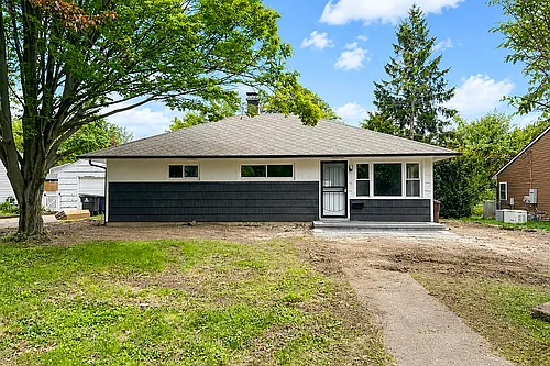 1334 Miller Ave Photo 1