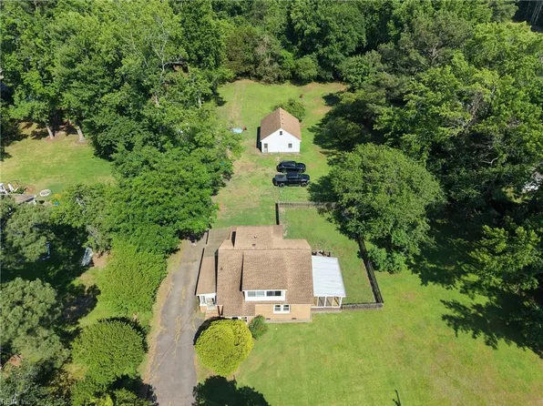317 George Washington Hwy S, Chesapeake, VA 23323