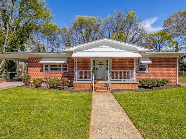 522 W Robinson St, Gaffney, SC 29341