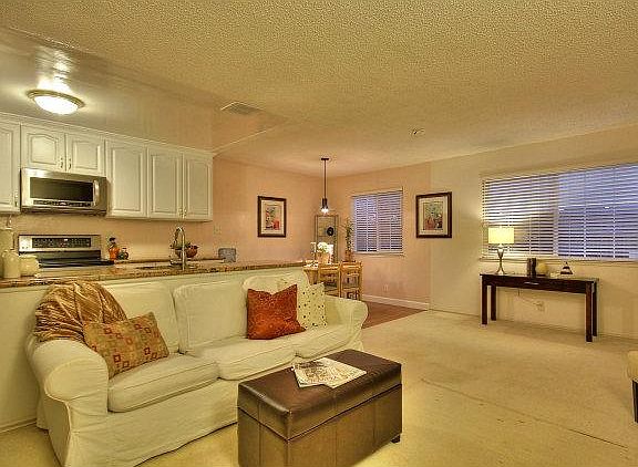 3rd image of 1335 Shawn Dr Unit 3