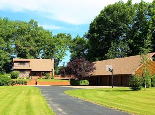 12775 Eaton Rapids Rd, Eaton Rapids, MI 48827