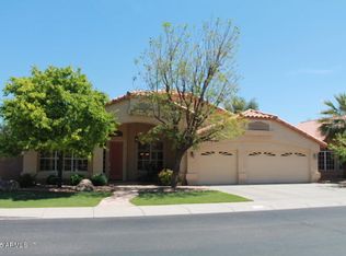 297 S Cobblestone Dr, Gilbert, AZ 85296