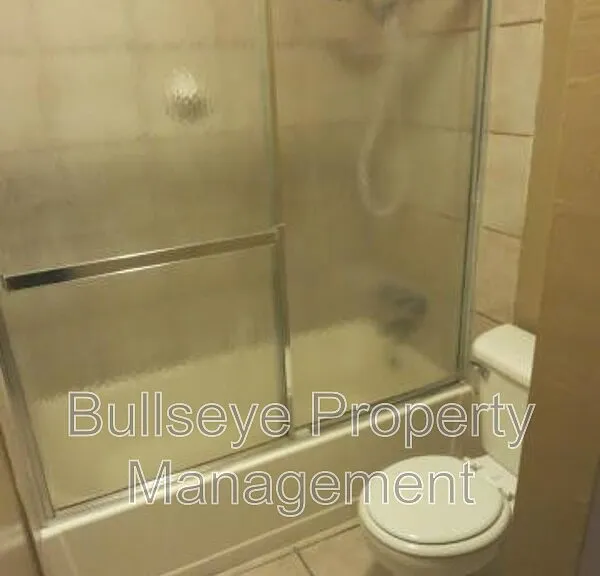1901 S Farmer Ave #1901 — Photo 28