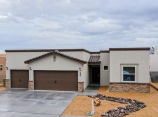 6046 Solstice St, Las Cruces, NM 88012