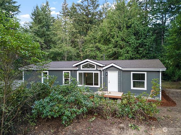 2nd image of 8163 Apple Orchard Lane SW