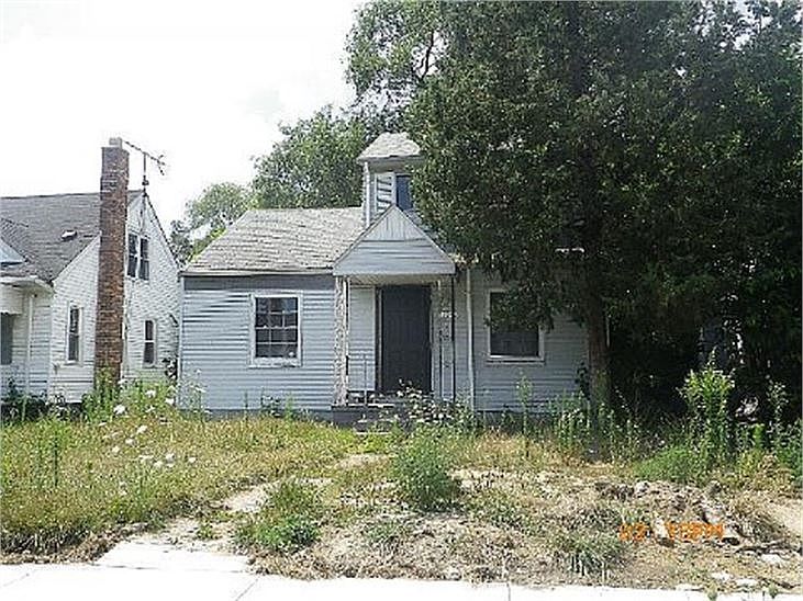 1st image of 20513 Barlow St