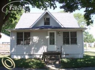 1047 Meida St, Flint, MI 48532