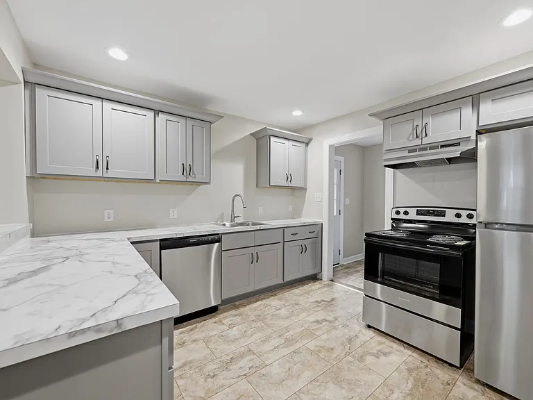 1224 Shirley Rd — Photo 8