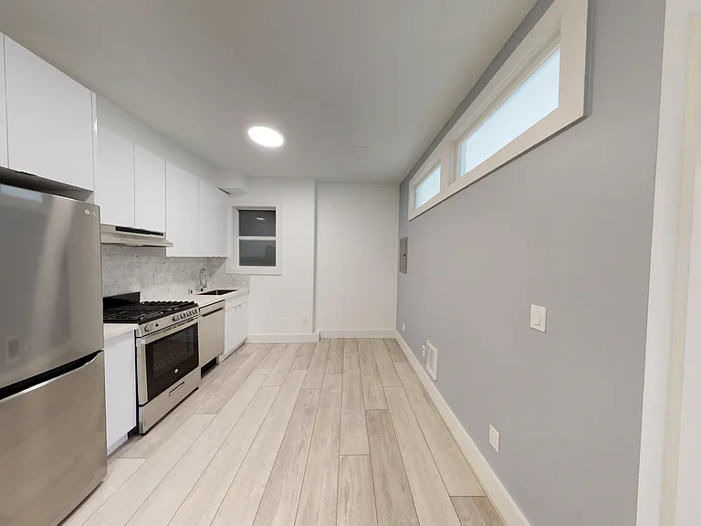 2500 Durant Avenue — Photo 1