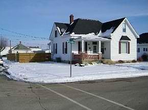 1st image of 902 Western Ave