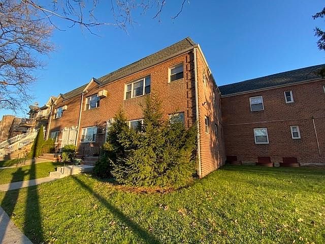 1st image of 327 Bay 8th St #1B