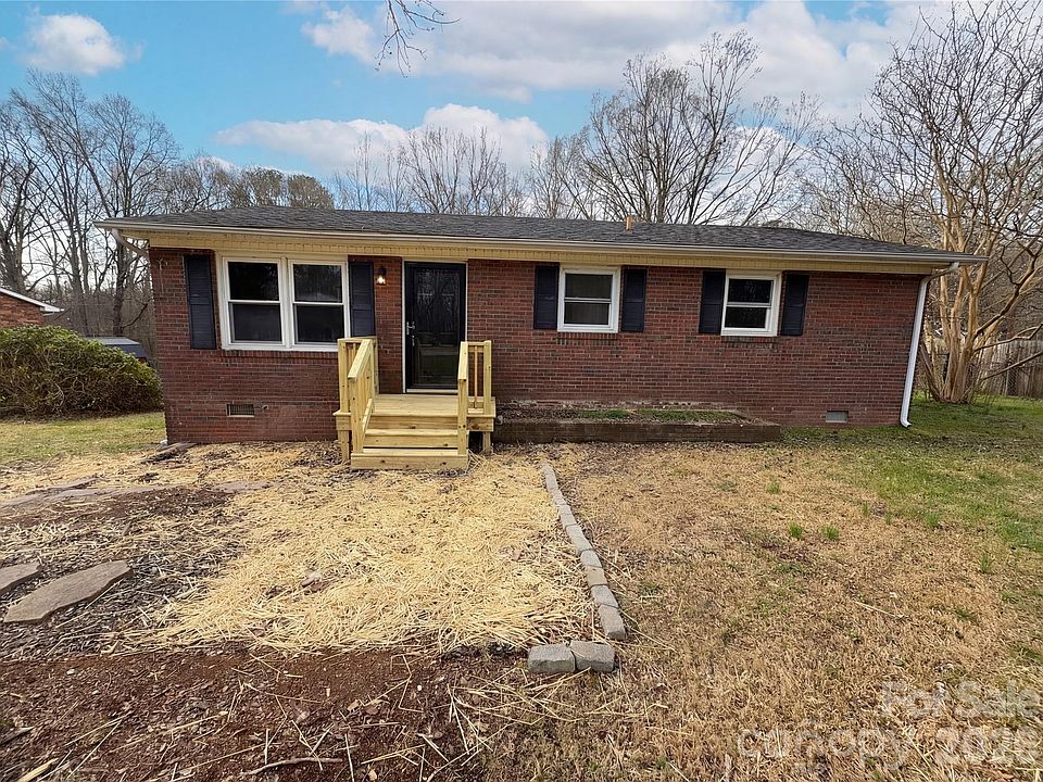 1st image of 120 Sunset Ln