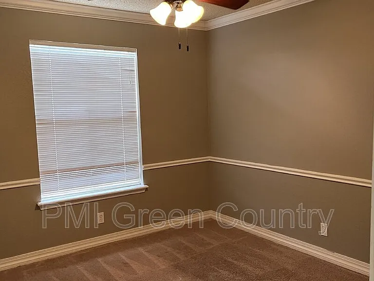 1608 S Kalanchoe Ave — Photo 23