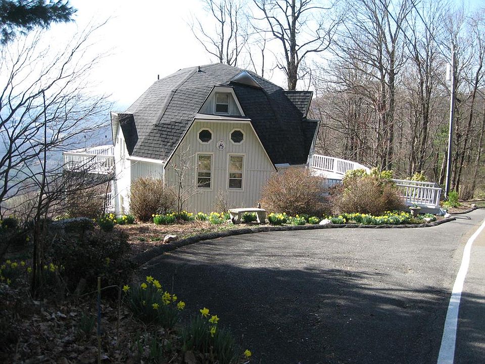 1st image of 511 Panorama Dr