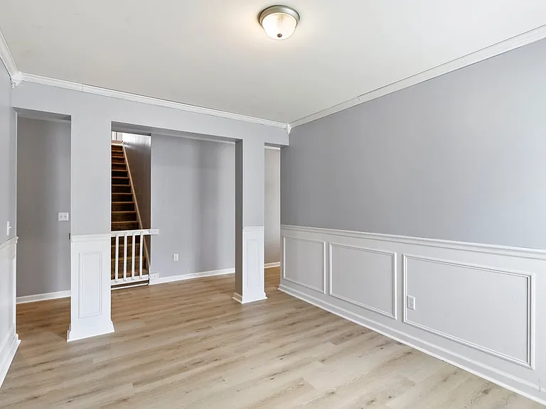 47 Glenwood Ct — Photo 3