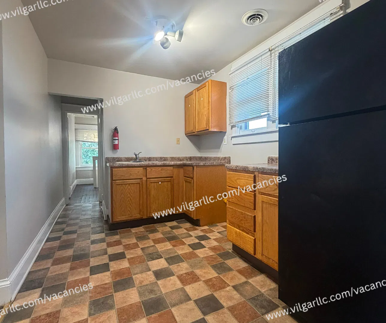 1126 Rutledge St. — Photo 3