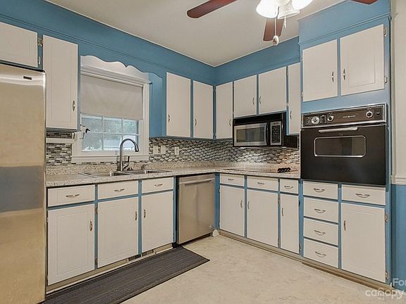 4th image of 6717 Elm Forest Dr