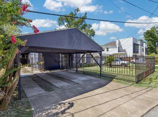 96 Burress St, Houston, TX 77022