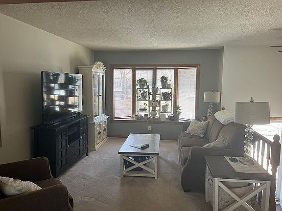 4th image of 5041 Georgia Ln