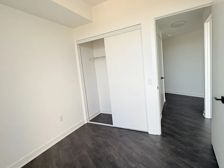 1185 Dupont St #2507 — Photo 8