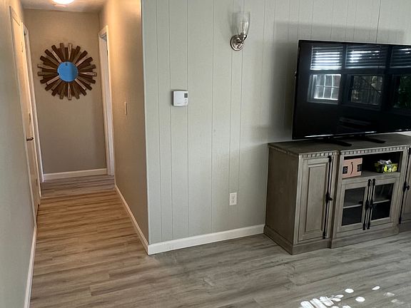 5th image of 207 Samoset St APT B12