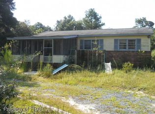 2032 Memory Rd, Hope Mills, NC 28348