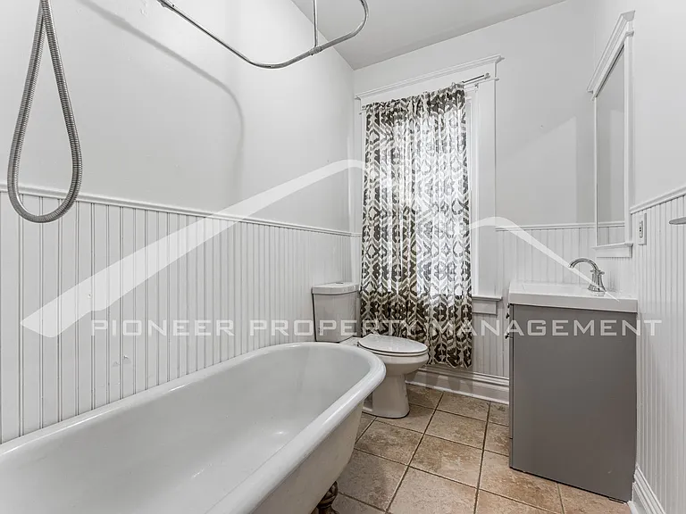 3256 Meade St — Photo 19