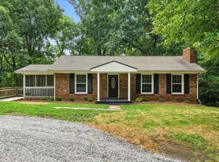 144 Winterberry Rd, Danville, VA 24540