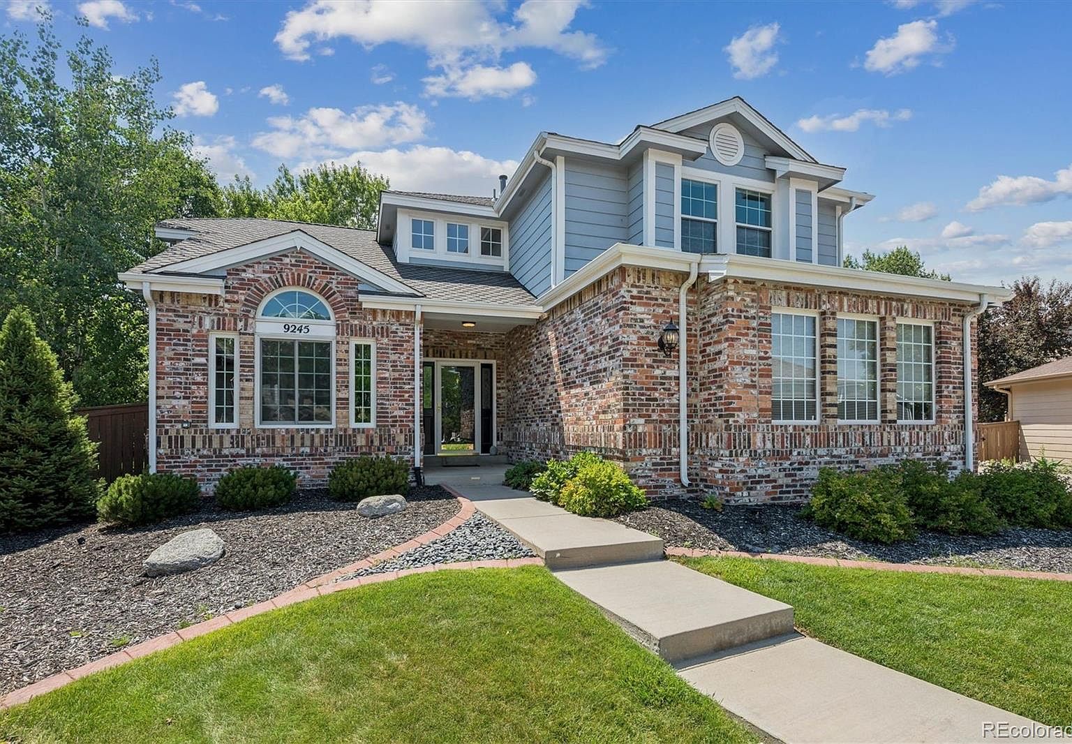 DBH53 MR. APPLE ブランブリーヘッジ ハイヒルズコレクション　登山 9245 Mountain Brush Court, Highlands Ranch, CO 80130 | Zillow