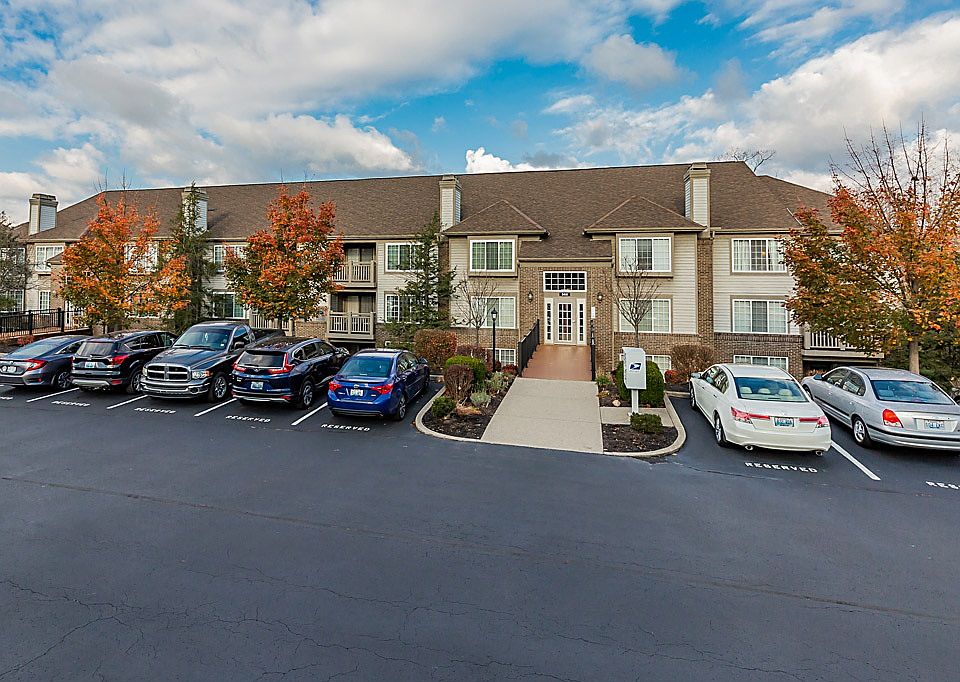 1st image of 568 Cloverfield Ln