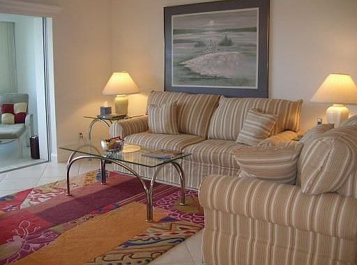 2nd image of 1125 W Peppertree Dr 505 #505
