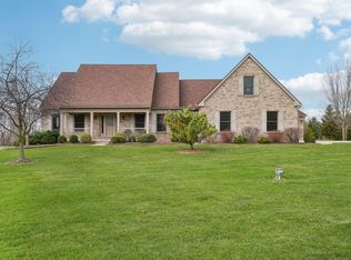 10330 Timber Ridge Dr, Milan, MI 48160