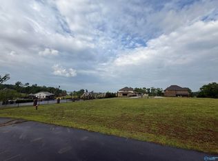 17 Piper Sq, Athens, AL 35611