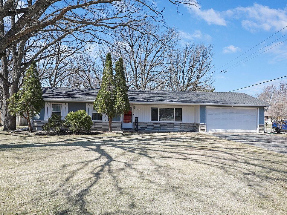 8048 Monroe St NE, Spring Lake Park, MN 55432 Zillow