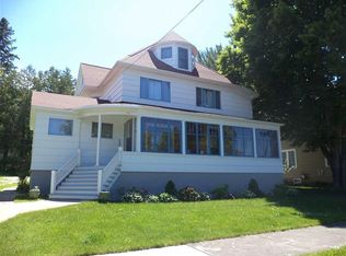 115 W Douglass Ave, Houghton, MI 49931
