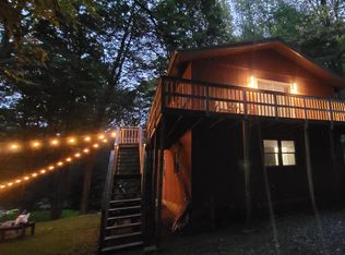 140 Owassa Dr, Pocono Lake, PA