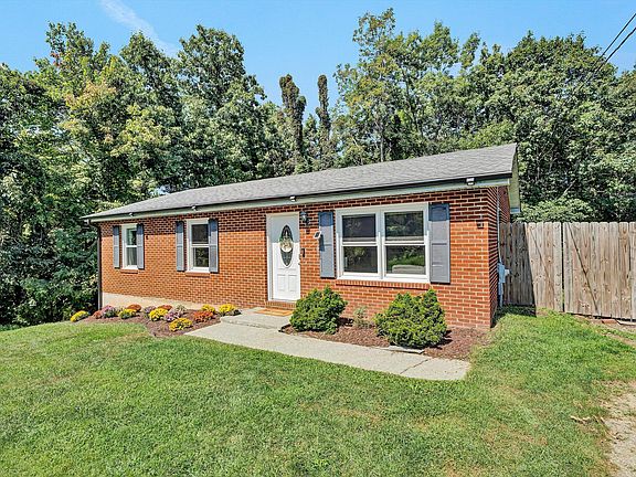 2nd image of 10380 Ivy Ridge Rd