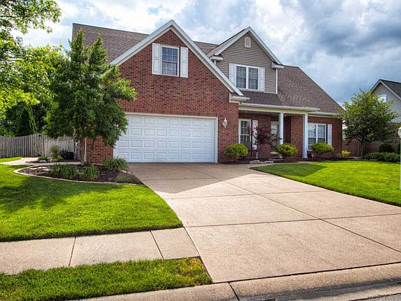 2nd image of 5834 Shoreham Dr