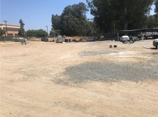 29511 3rd St, Lake Elsinore, CA 92532