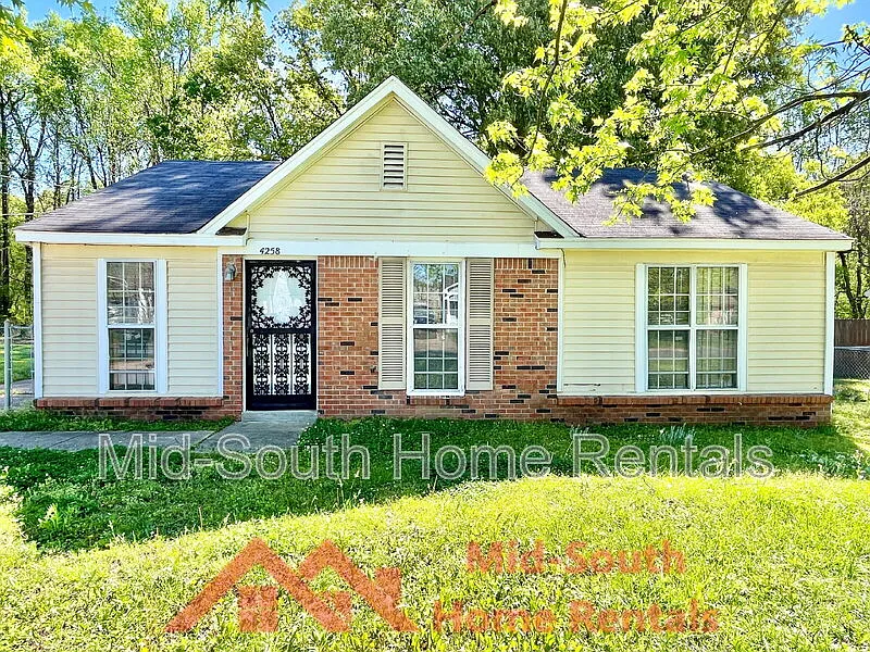4258 Briarberry Ln