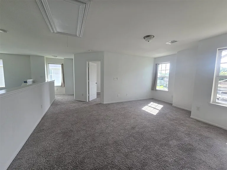 7318 Parkview Dr — Photo 19