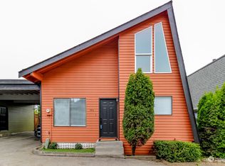 1551 8th St NE #B, Auburn, WA