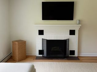 (Undisclosed Address), Hampton Bays, NY 11946