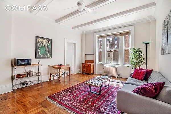 Sold by Compass | media 17