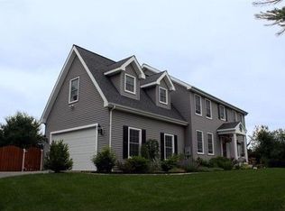 320 Richardson Hill Rd, Griswold, CT 06351