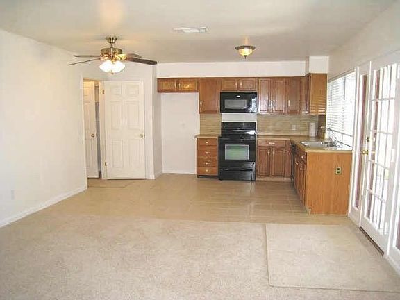 4th image of 3218 Heather Glen Dr