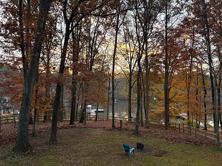58 Forest Ct — Photo 4